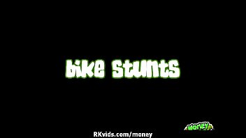 Preview 1 of Www Rgasma Com - Sex Paying My Bills 16