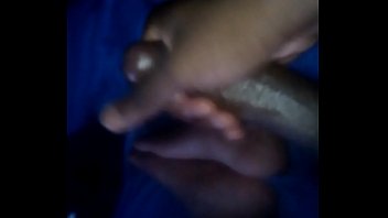 Preview 4 of Xxxbulu H D - dick massage while playn the game
