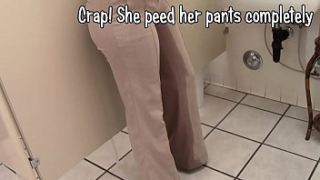 Preview 2 of Norwayi Urdo Sex - Sinn Sage wetting her jeans spandex &amp_ panties omorashi