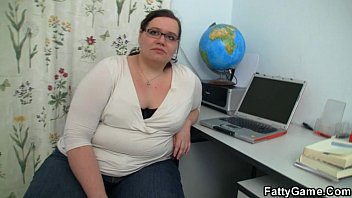 Preview 1 of Thinid Nxxx - Slender stud seduced by plump teacher in nerdy glasses