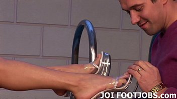 Preview 1 of Cutie Drags - Spray your sperm all over my sexy feet