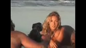 Preview 3 of Gay Guys Cuming - Lu pelada na praia dos canibais