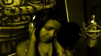 Preview 1 of 3girl 1boy Romeetice Sex Video - Bay Nour The Bitch