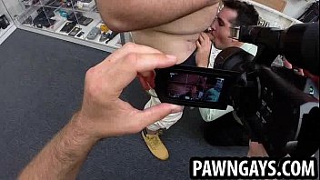 Preview 2 of Agnieszka Orzechowska Piss - Amateur hunk sucking on a cock at the pawn shop