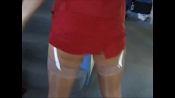 Preview 1 of Hermaphrodite With Huge Penis - 12