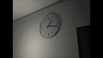 Preview 1 of Japanese Pemerkosaan Saat Tidur - 3D 鄰居姐姐偷偷在我家門口自慰