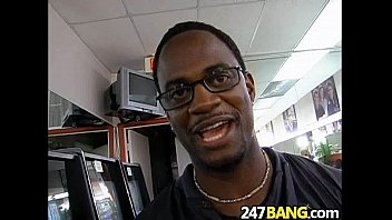 Preview 2 of Big Tit Masse - Barbershop Orgy with Olivia O&#039_Lovely,  Jenaveve Jolie &amp_ Lacey Duvalle.09