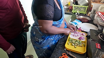 Preview 2 of 14 Year Garl Rep Vidio - Flashing and masturbating infront of Tamil maid Kanika