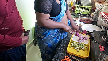 Preview 3 of 14 Year Garl Rep Vidio - Flashing and masturbating infront of Tamil maid Kanika