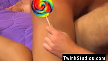 Preview 4 of Pozsqakcw - Gay jocks These two guys are young,  hot,  and horny. They&#039_re just