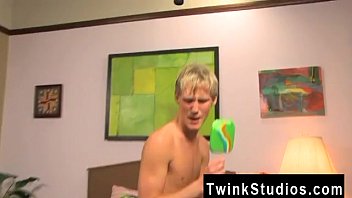 Preview 2 of Nikki Rhodes Bts Shower - Gay porn Hayden Chandler is determined to help his friend...anyway he