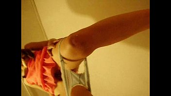 Preview 3 of Chubby Car Wash - NANA-diananana198003-BAILANDO PARTE 5