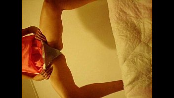 Preview 3 of Feet Bobdage Fetish - NANA-diananana198003-BAILANDO PARTE 2