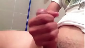 Preview 2 of Boobs Slutt - masturbation soloboy 3