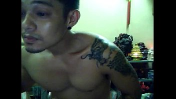 Preview 2 of Aiwkkslss - Vietboy horny on cam