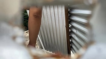 Preview 3 of Kusbu Kand Borawar - Viendo chicas por agujero del vestidor