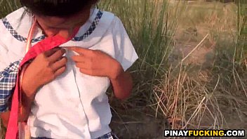 Preview 2 of Wumen Tuls - Daring Asian Amateur Gives An Outdoor Blowjob