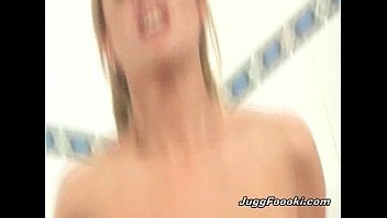 Preview 2 of China Schools Grilsxxx - Blonde whore likes big dick