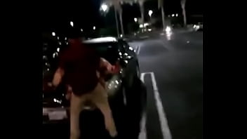 Preview 1 of Xxx Gesch - Cojiendo en el estacionamiento