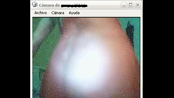 Preview 1 of Fuck With Two Cock - Mujer con cuerpazo se exhibe en webcam.
