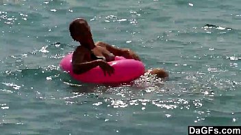 Preview 1 of Momporno Gallerycom - Dagfs - Amateur Couple Quickie Sex On A Beach
