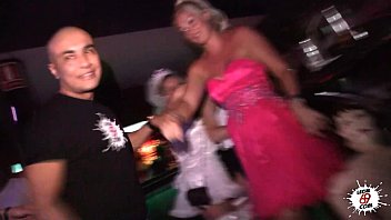 Preview 2 of Young Baby Girls F First Time - follada con p&uacute_blico ingl&eacute_s sexparty
