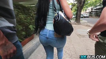 Preview 1 of Shoplifting Babes - Fucking big butt girl in Colombia 2.1