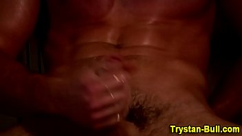 Preview 4 of Rain Coxx - Pornstar cums tugging