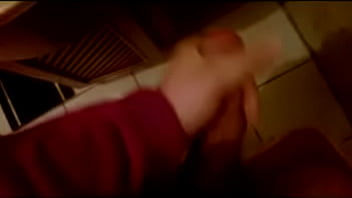 Preview 4 of Emmy Possum - punheta!!!