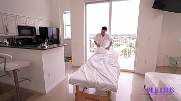 Preview 2 of Cute Ree - Miss Raquel Gets Oiled up and Massaged Intro