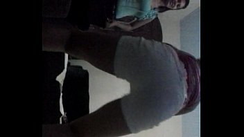 Preview 4 of 3gp 10inch Big Cock Vid - Larissa Rodrigues e Michele Viana descendo na pika