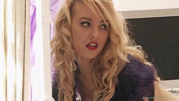 Preview 1 of Alison Tylor Sucking - Cosplay Lesbians 5