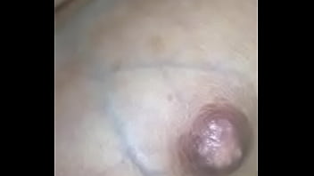 Preview 1 of 203xxxx - Las tetas de mi esposa .
