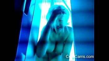 Preview 2 of Ria Uses - Sexy Blonde Shows Body Off On Cam