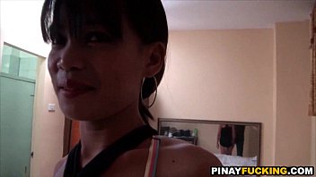 Preview 1 of Khat Ma Chdai - Asian Callgirl Blows A Guy In A Motel