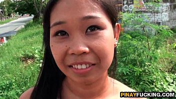 Preview 1 of Hardkore Xxx Video - Naughty Asian Amateur Blows Her First Foreigner