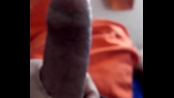 Preview 2 of Stupe Brthar - Pica mole,  tocando uma