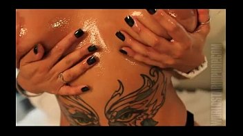 Preview 2 of Evening Bizzare - WSHH Honey