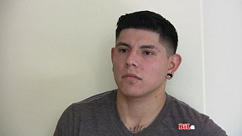 Preview 1 of Bd Naika Prova Xxxx Video - Latino guy gives blowjob and jerking off