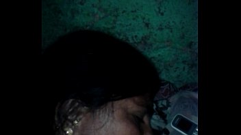 Preview 1 of Larki Kis Tara Mutt Marti Hay - my hot frzana video-2014-02-11-11-40-12