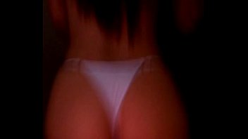 Preview 1 of Bar Bathroom Bj - Novinha gatinha De calcinha!