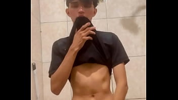Preview 1 of Fretezenra Fuck Vd - Algu&eacute_m agora para me mamar gostoso? Cuida em adquirir Rt X Rt