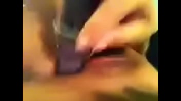 Preview 3 of Xxxsezvedeo - Horny Filipino Slut Fucks Pussy With Hair Straightener