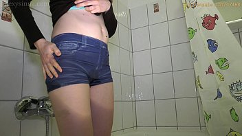 Preview 4 of Clg Gruls Xxxx - Jeans look bikini panty wetting
