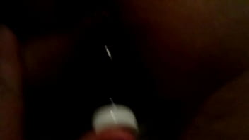 Preview 1 of Forse Bottle In Pussy - Con una botella