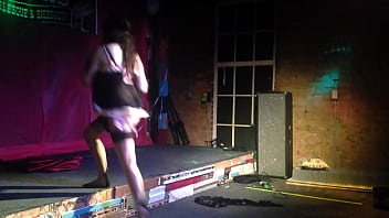 Preview 1 of Doctor Xxx Vodeo English - Burlesque Dance 2