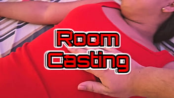 Preview 1 of Priti Jenta Xxx - Room Casting 11 Alejandra se deja dar un masaje por todo su cuerpo