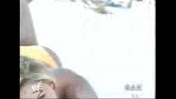 Preview 2 of Wants My All - Divas on beach-(420wap)[1]