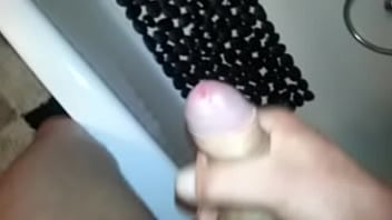 Preview 1 of Pinay Four Bestie Scandal - Cum im Bad