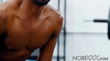 Preview 2 of Sexy 18 Saal Ki Ladki Ki Bf - Cocksucker Remy Cruze penetrated by athletic white gay